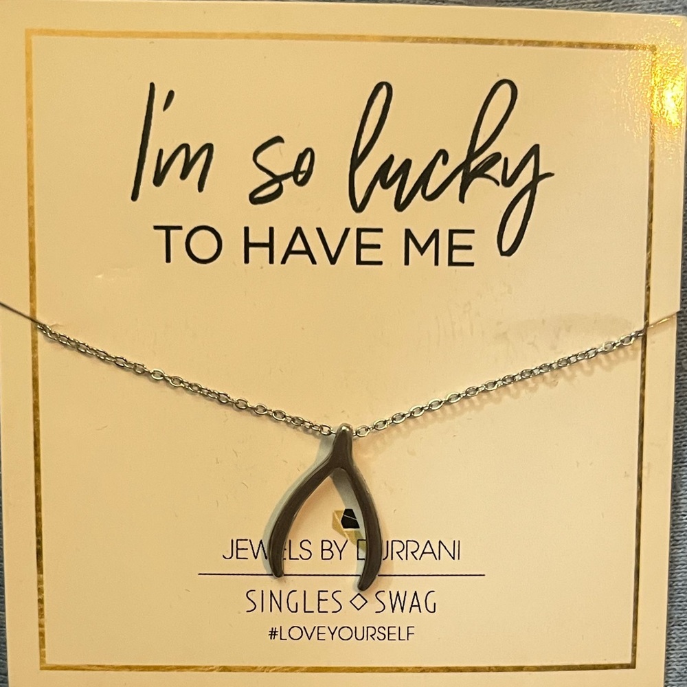 *BRAND NEW 🆕*Jewels By Durrani “I’m So Lucky To Have Me”Silver Wishbone Necklace